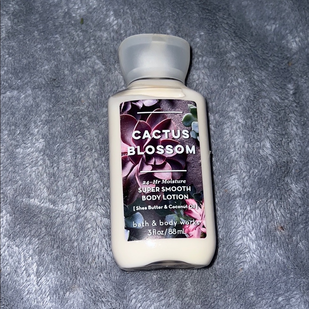 Bath & Body Work Cactus Blossom Mini Lotion 🌵 💕